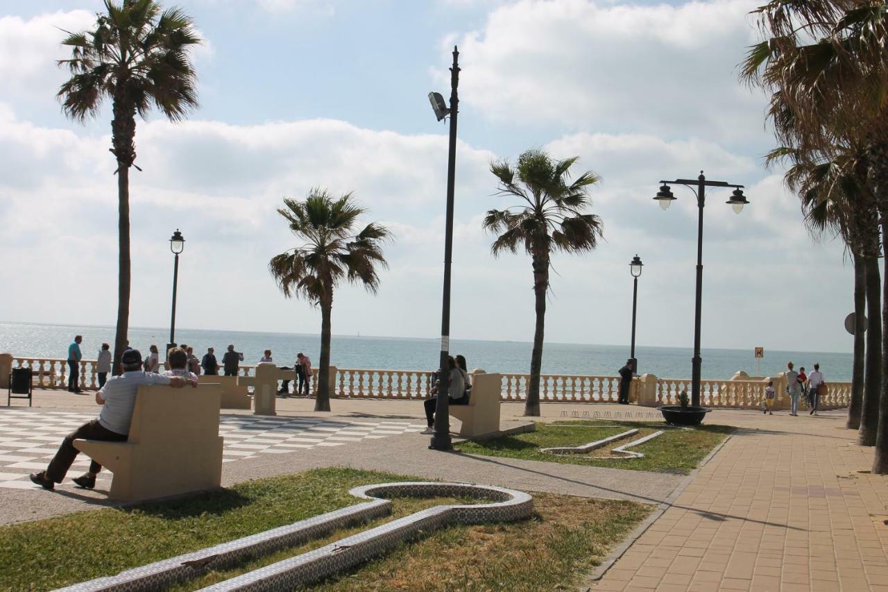 Chipiona Edf. Arrecife Appartement Buitenkant foto
